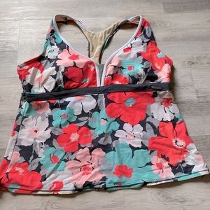 ZeroXposur Racerback Floral Swim Top Women’s Size 18W